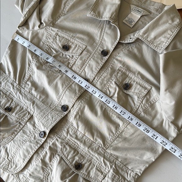 L.L. Bean Tan Utility Jacket Buttoned Cinched Waist Relaxed Fit Cotton Sz 16 - Picture 9 of 16